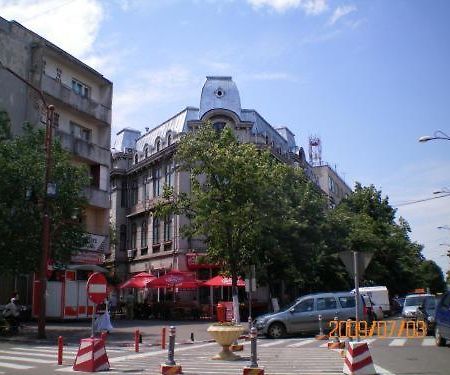 Hotel Coroana Buzau Exterior foto