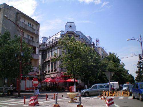 Hotel Coroana Buzau Exterior foto